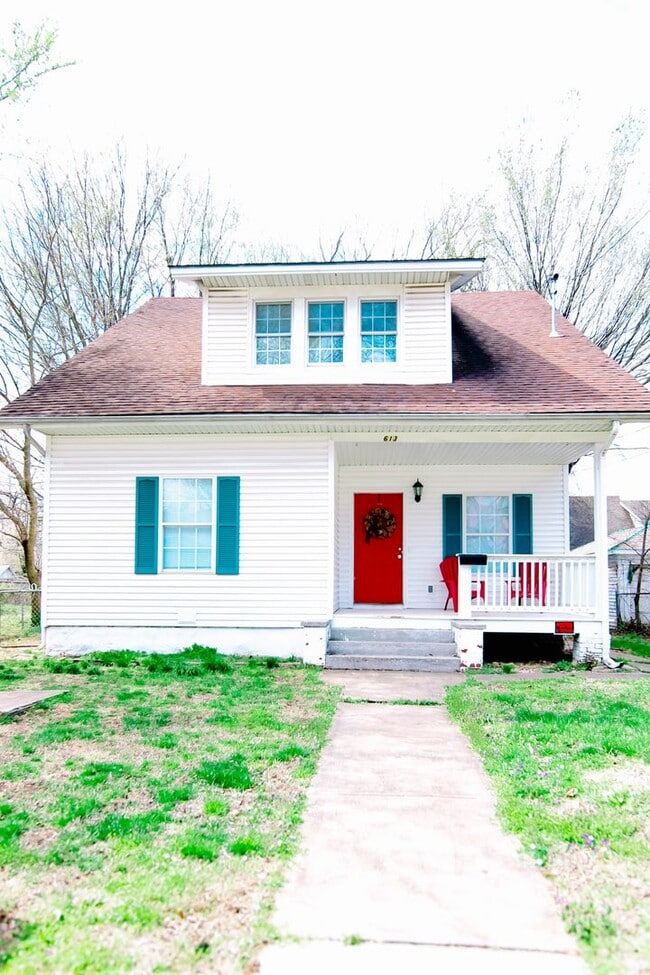 property at 613 S Main Ave