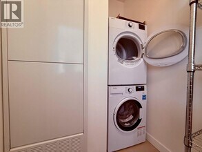 5681 Birney Ave in Vancouver, BC - Building Photo - Building Photo