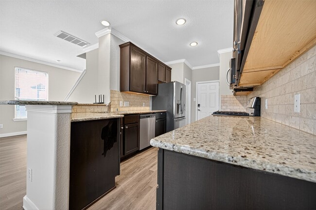 property at 6438 Haywards Crossing S Cir