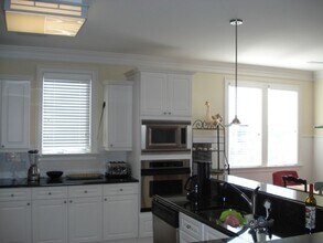 4B Channel Ave in Wrightsville Beach, NC - Building Photo - Building Photo