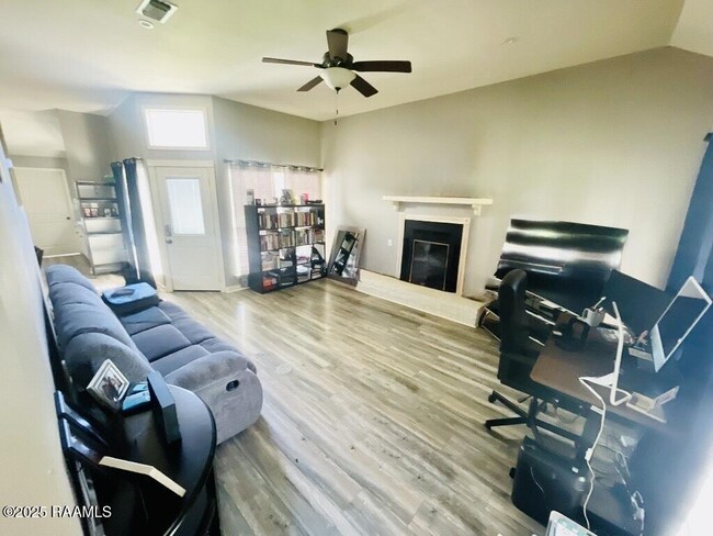 13313 Parwood Ave in Baton Rouge, LA - Building Photo - Building Photo