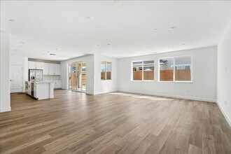 7040 Nystrom Wy in Roseville, CA - Building Photo - Building Photo