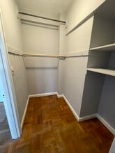 1010 25th St NW, Unit 807 in Washington, DC - Building Photo - Building Photo