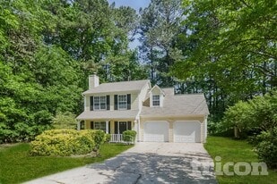 2481 Dublin Ct, Unit 9 in Lawrenceville, GA - Building Photo