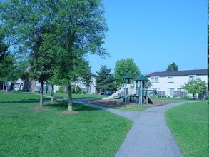 Parkway Meadows in Ann Arbor, MI - Building Photo - Other