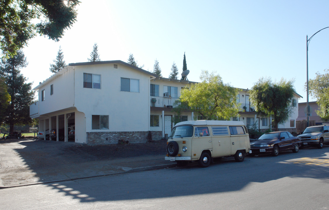 730 San Juan Dr in Sunnyvale, CA - Foto de edificio