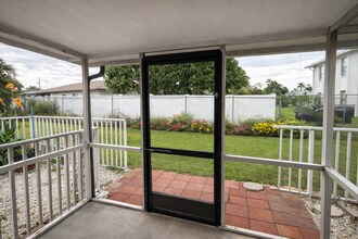 11450 Char Ann Dr in Ft. Myers, FL - Building Photo - Building Photo