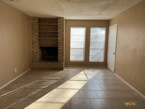 2405 Shoemaker Dr in Killeen, TX - Building Photo - Building Photo