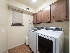192 W 25th St in Bayonne, NJ - Building Photo - Building Photo
