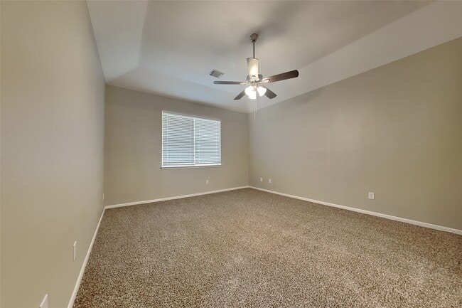 property at 14422 Bladenboro Dr