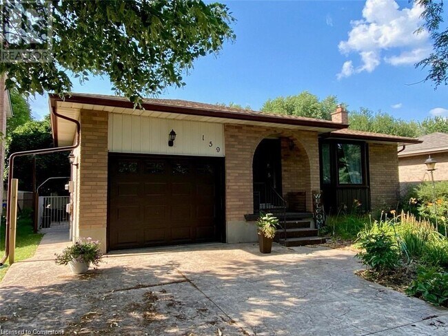 property at 159 Sunpoint Crescent