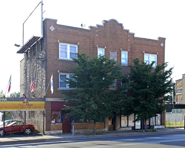 3121-3123 N Cicero Ave in Chicago, IL - Building Photo - Building Photo