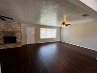 14227 Cellini Dr in Cypress, TX - Foto de edificio - Building Photo