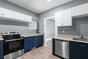 2704 W Boone Ave in Spokane, WA - Building Photo