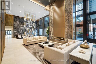 127 Broadway Ave in Toronto, ON - Building Photo - Building Photo