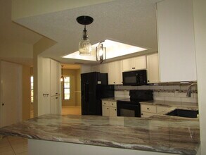 5822 Jackson Ln in Venice, FL - Building Photo - Building Photo