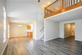 15510 Wandering Way in Noblesville, IN - Building Photo - Building Photo