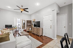 916 Willow Ave in Hoboken, NJ - Building Photo