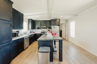 13507 W County Rd 171 in Odessa, TX - Building Photo - Building Photo