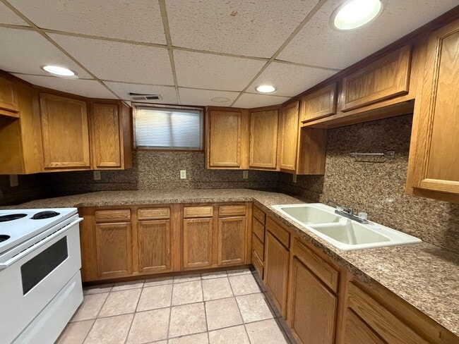 1315 N 18th St in St. Joseph, MO - Building Photo - Building Photo