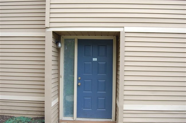 200 Briarcrest Dr in Ann Arbor, MI - Building Photo - Building Photo