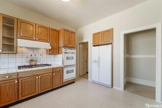928 Greenwich St in San Francisco, CA - Building Photo - Building Photo