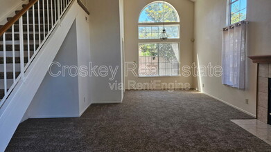 332 Egret Pl in Pittsburg, CA - Building Photo - Building Photo