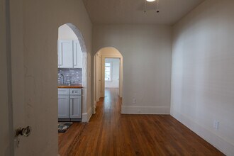 2842 Park St, Unit #2 in Jacksonville, FL - Building Photo - Building Photo