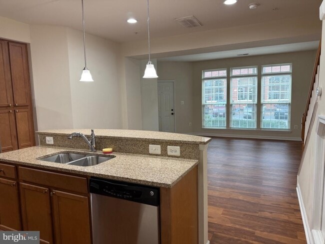 908 Hall Station Dr in Bowie, MD - Building Photo - Building Photo