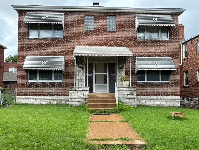 4993 Mardel Ave, Unit 4993 Mardel Ave.