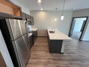 Velocity Apartments in Verona, WI - Foto de edificio - Interior Photo