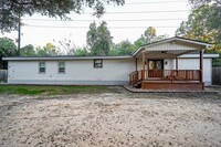 15511 Cypress Garden Dr in Tomball, TX - Foto de edificio - Building Photo