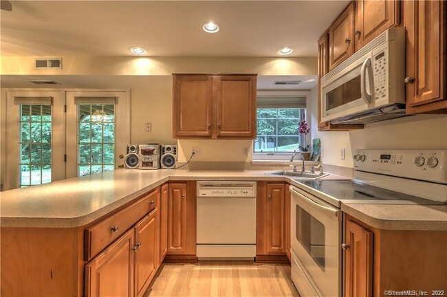 property at 18 Gaylor Dr