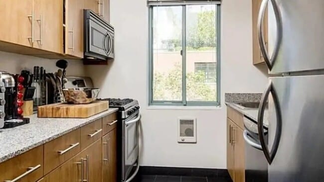 97 Jane St in New York, NY - Foto de edificio - Building Photo