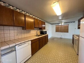 1365 Akard Dr in Reno, NV - Building Photo - Building Photo