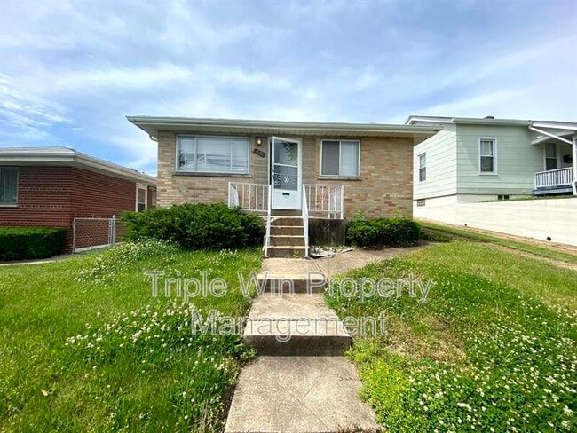 property at 3980 Neosho St