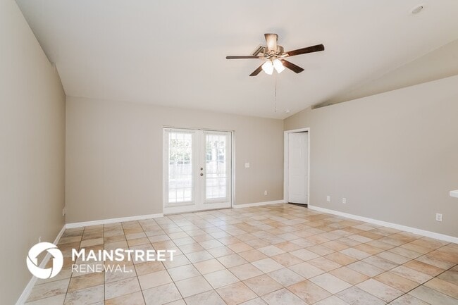 8434 Blackberry Rd in Ft. Myers, FL - Foto de edificio - Building Photo