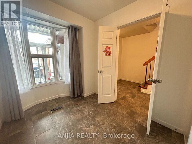 53 Redhead Crescent in Toronto, ON - Building Photo - Building Photo