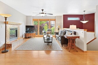5229 S Altamont Ln in Spokane, WA - Building Photo - Building Photo