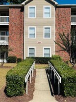 664 Bartons Landing Pl in Fayetteville, NC - Building Photo
