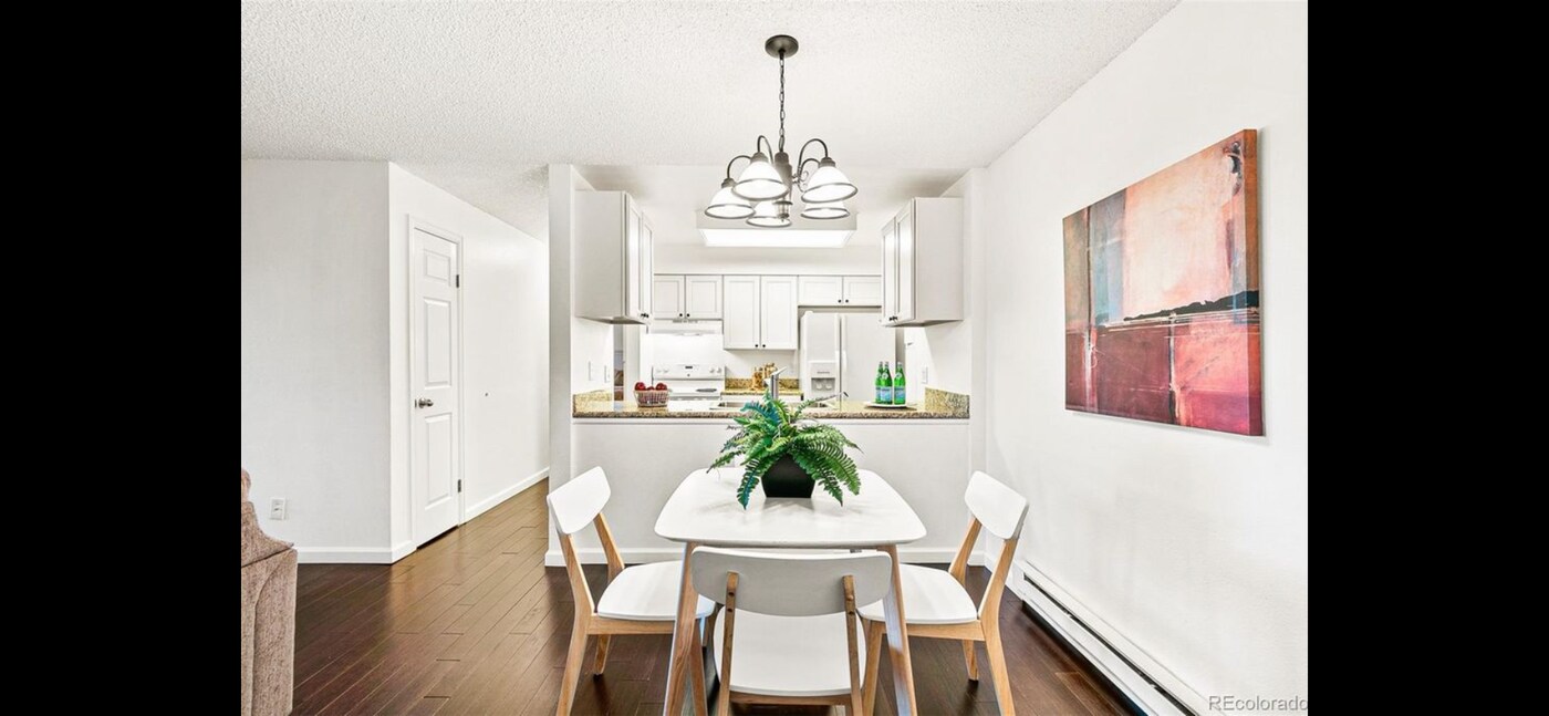 14740 E Kentucky Dr, Unit 733 in Aurora, CO - Foto de edificio