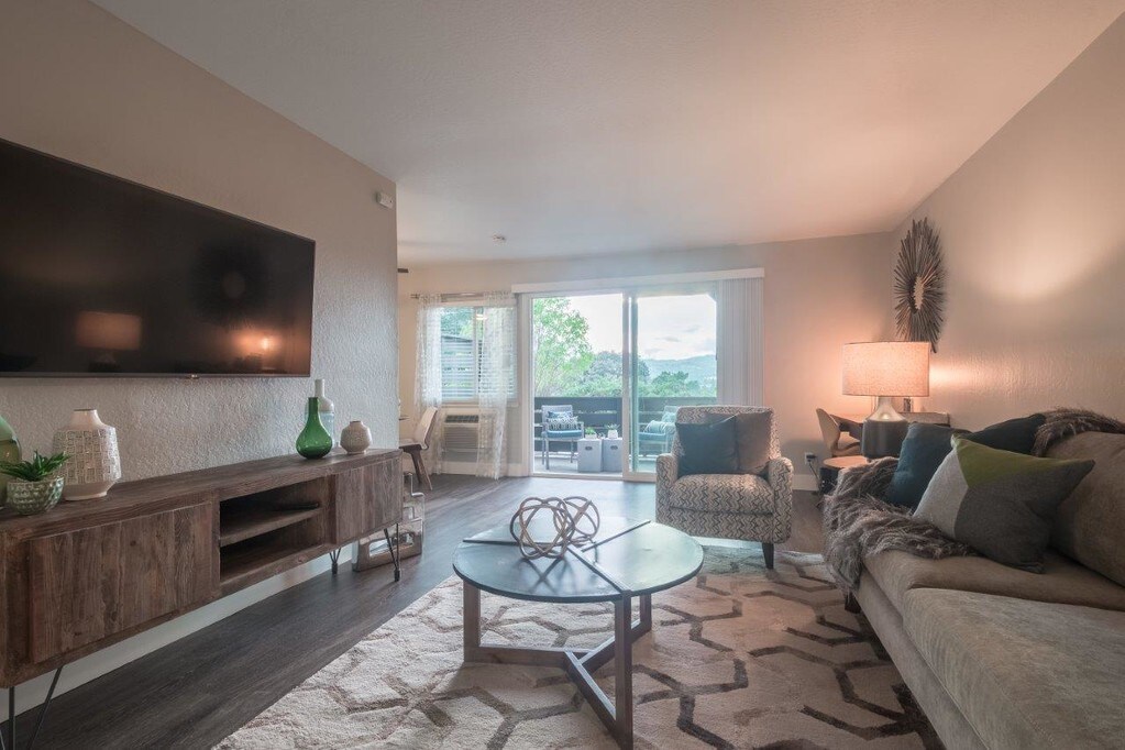 Stoneridge Luxury Apartments in Walnut Creek, CA