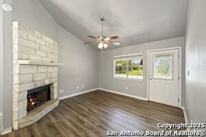 128 Riverview Rd in McQueeney, TX - Building Photo - Building Photo