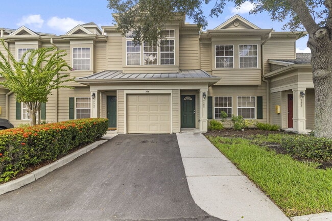 property at 7565 Plantation Cir