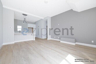 2087 S El Camino Real in Oceanside, CA - Building Photo - Building Photo