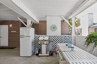 216 Rose Ln, Unit A in Panama City Beach, FL - Building Photo - Building Photo