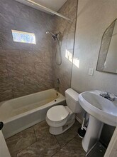 110 NW 3rd St in Lawton, OK - Building Photo - Building Photo