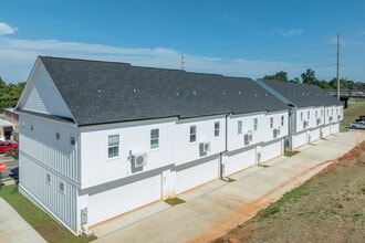 Parkside Townhomes in Tuscaloosa, AL - Foto de edificio - Building Photo