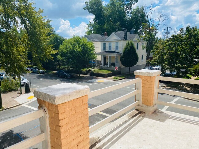 2 N. Dooley Ave.