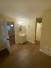 1729 Chip-N-Dale Dr in Arlington, TX - Building Photo - Building Photo